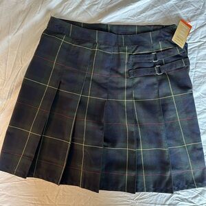 Size 18 1/2 Plus French Toast Plaid Skort